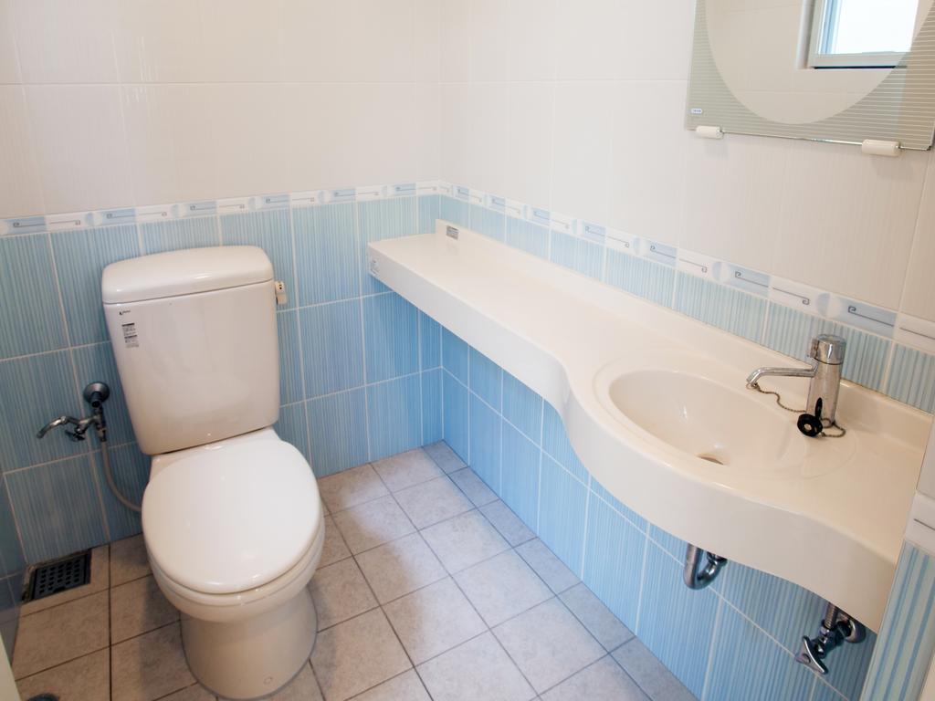 Kariyushi Condominium Resort Residential Del Sol Okinawa Uruma Bagian luar foto
